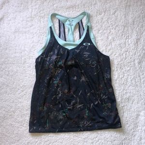 Oakley Workout Tank Top. Small.